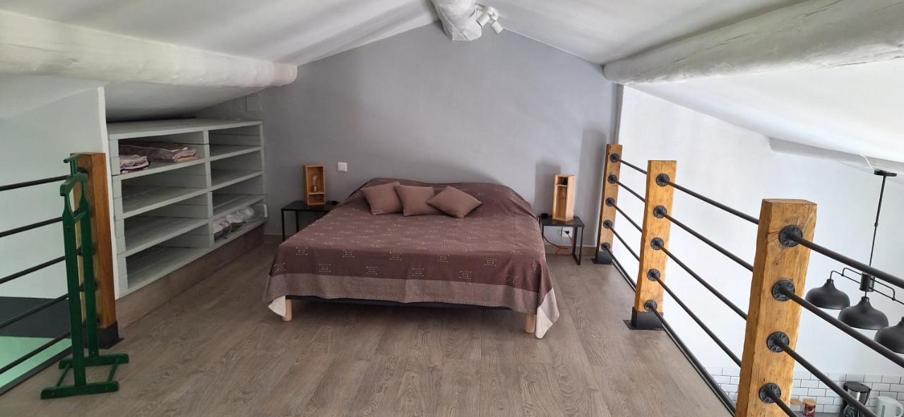 Ferienwohnung Loft En Duplex Au Mas De La Restanque Monteux Exterior foto